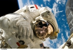 /gallery/astronaut-11080_1920.jpg